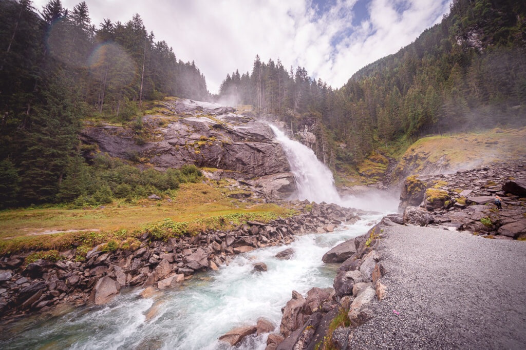 Krimmelské vodopády - Nejvyšší vodopády v Evropě - Rakousko se psem - Výlet - Greenmind.cz - Cestování se psem