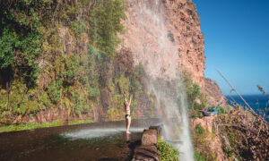 Madeira – Cascata dos Anjos, aneb vodopád, který padá přímo na silnici